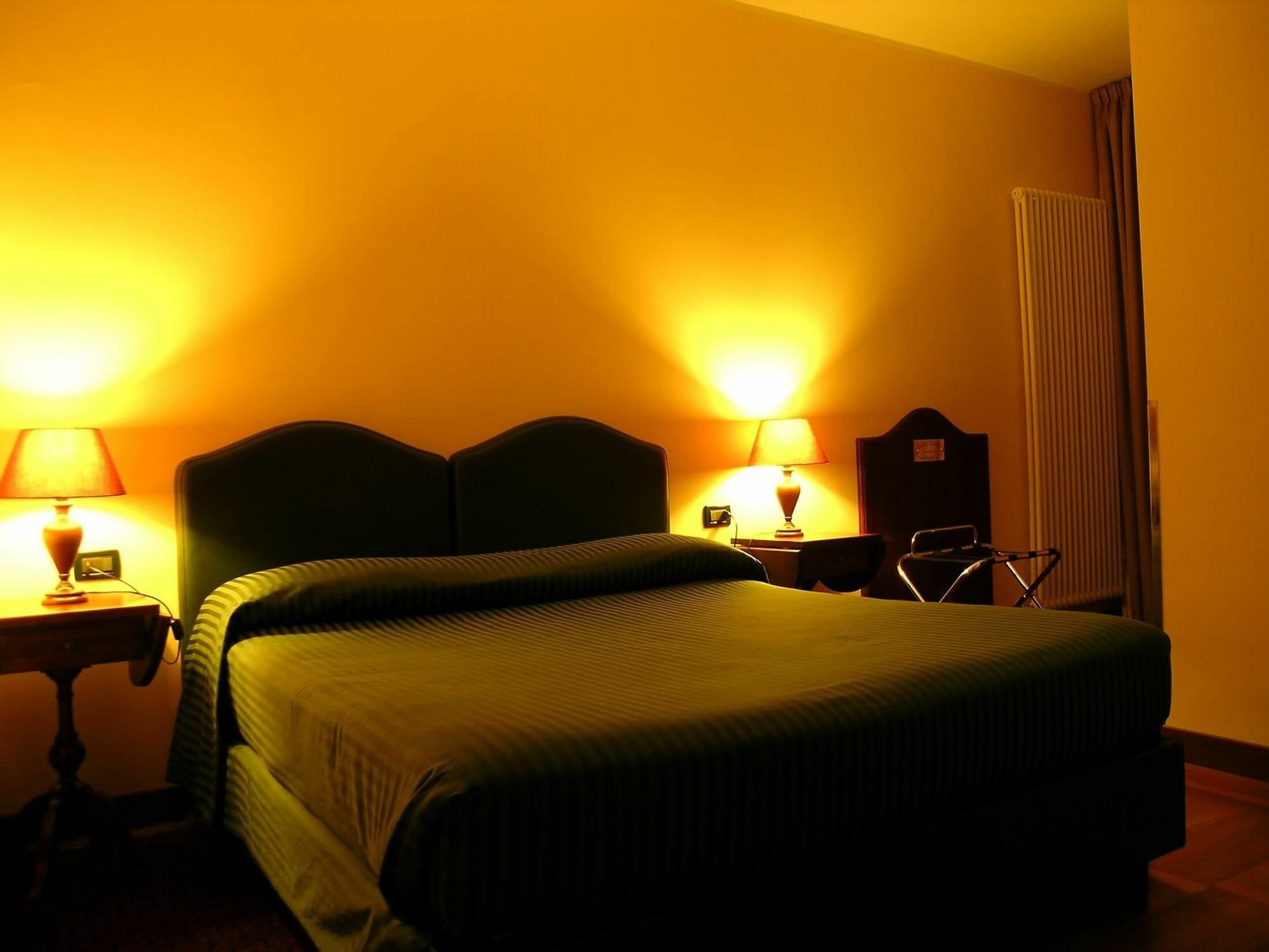 Relax Style House Central Rooms Pescara Eksteriør billede