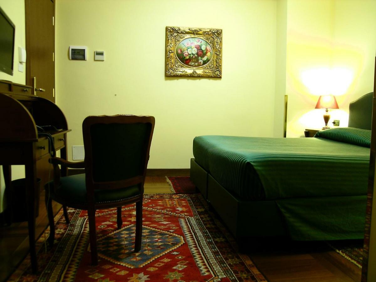 Relax Style House Central Rooms Pescara Eksteriør billede